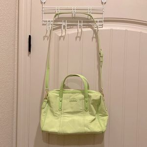 Vera Bradley Handbag Cross Body Zip Closure Adjustable Strap Hidden Pocket Green